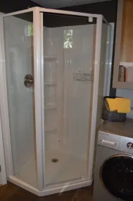 Tiny House Living: tout ce dont vous avez besoin, rien de ce que vous n'avez pas. Sur le côté est de Bend! - Image 4