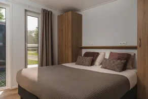 A lodge with hot tub and views over the Regge River. A sales pitch is really not necessary. - Image 4