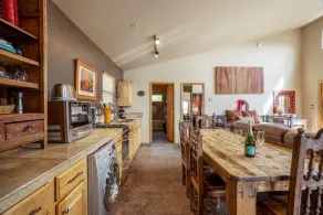 Smukke Guest House med udsigt! - Image 3