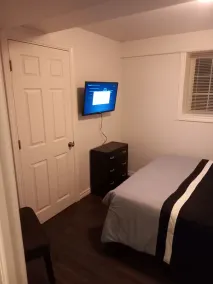 Gorgeous  2 story suite 1 Bedroom, perfect for you. - Image 2