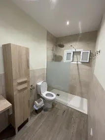 Last minute wifi free - Heated pool - Terrace apartment directly on the beach - Image 2