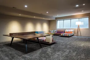 Luxury Art House Estate • Family Reunions • Pool • Game Room • Near Red Rocks,DU - Image 4