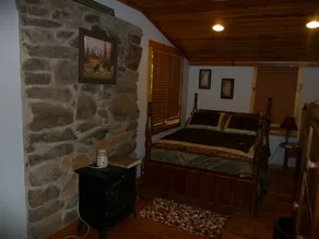 Hike,Massanutten Resort,LurayCaverns,Skyline Drive, Snow Tube/Ski - Image 3