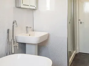 3 chambres à coucher à Freuchie, Nr Cupar - Image 4