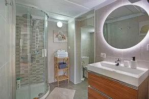 Piscina Climatizada - Image 4
