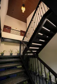 The Big Bridge- A Boutique Hotel On A Bridge - Image 2