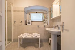 \"Casa Vacanze Voiandes\" Apartment with Mountain View, Balcony & Wi-Fi - Image 5