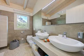 Mirabelle - Apartment with Terrace & Views - Happy Rentals - Image 2
