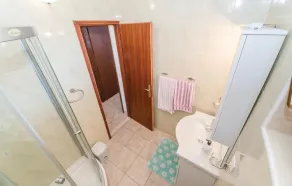 Precioso apartamento en Kustici con WiFi - Image 2