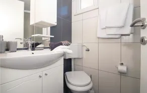 Gorgeous home in Dingac-Potocine - Image 2