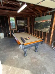 Large Fenced Yard, Pool Table, Disney Central - Image 2