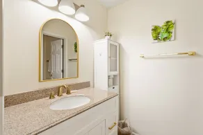 Located On The Ground Level And Across From The Pool With Pass To Huntington State Park! 2 Bedroom Condo by Peace Vacations - Image 2