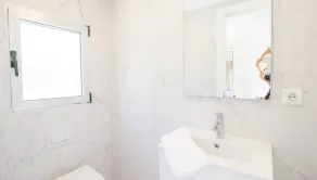 Villa in Denia with unbeatable views - Image 2