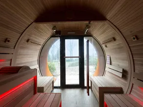 Villa auf Anwesen mit Sauna und Aussicht - Image 2