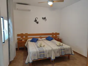 Stille hus i fuldt felt med have og grill 4 km fra stranden og 1 km folk - Image 5