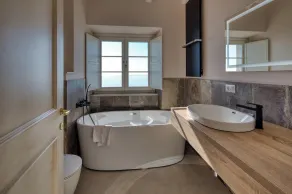 Campetti Apartments - Image 2
