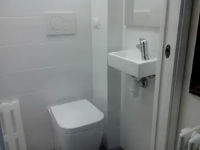Venedigs TOÅRLIG 8 personer lejlighed med have - Image 4