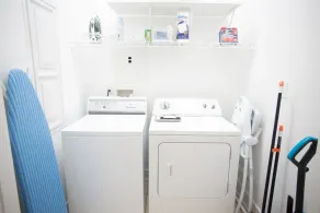 Quiet 3BR 2 Bath 1-level home, Fast Internet, Comfortable - Image 2