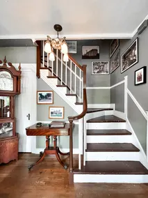Enjoy your stay in an antique home in an antique toy museum! - Image 2