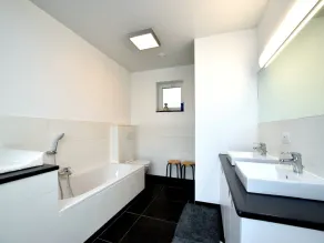 Luxuriöses Haus mit Sauna - Image 3