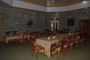 Naltar Palace Hotel - Image 5