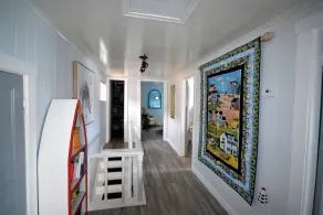 Salt harbor cottage - Image 2