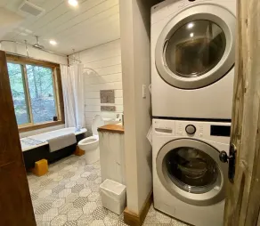 Modern cabin with private beach access in Blind Bay! - Image 4