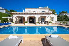 Villa Eliana by HMR Holidays - Image 2