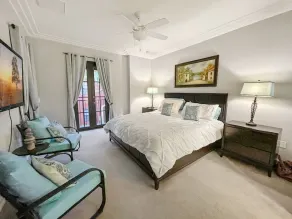 Enjoy This Tropical Getaway with a Full Service Village in Southern Naples! - Image 5