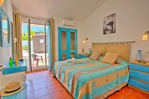Villa Dela by Villa Plus - Image 4