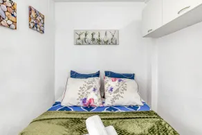 Apartment 'Les Embruns' with Sea View, Private Terrace and Balcony - Image 4