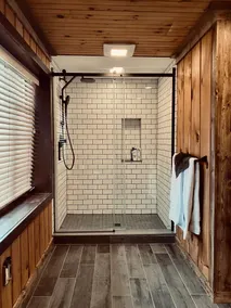 Secluded Hilltop Cottage- Rekindle the 🔥(Hot Tub) - Image 4