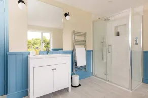 Stunning 5BR Home with Pool - 5 min to Beach - Image 5