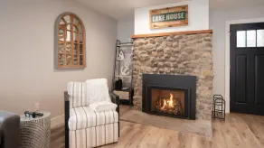 UnWined Lakeside: Remodeled Lakefront Home - Image 2