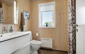 2 bedroom gorgeous home in Haarby - Image 2