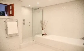 Appartement moderne dans un cadre magnifique à Golden Mile, 4 piscines, tennis, etc. - Image 3