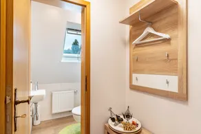 Apartment 'Furtwengler' with Private Garden, Balcony and Wi-Fi - Image 5