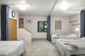 The perfect vacation destination, a huge house for your loved ones! - Image 4