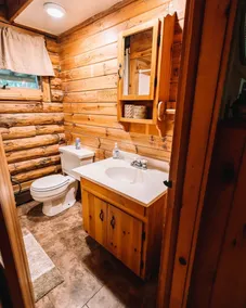 Cozy Afton Cabin – Year-Round Upstate NY Getaway - Image 2