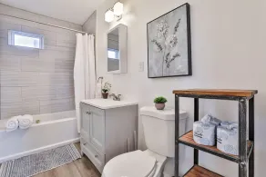 Stylish Apartment Near Downtown, Highways, Boston - Image 2