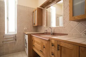 Majestuous Exclusive Property - 5 Min Walk Old City - Image 2