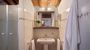 BORGO GALLINAIO 32, Emma Villas - Image 3