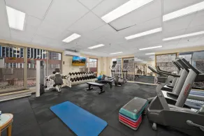 Central ACT Studio with Indoor Pool and Gym - Image 2