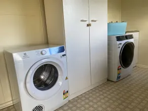 CURRAWONG COTTAGE - TALBINGO<br>Aircondition<br>Mountain View er<br>Hyggeligt træ brand <br> - Image 2