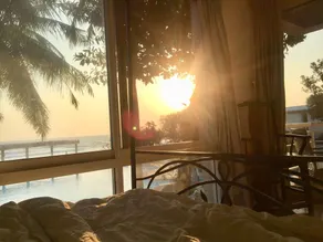 Beach Front Condo with Spectacular Ocean - Image 2