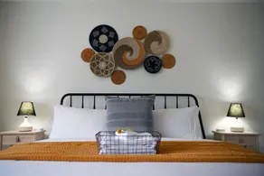 HostWise Stays - Butler St, Off-Street Parking, Brand New! - Image 5