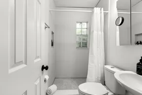 NEW Bayside Breeze - Charming Apt Near Bayshore - Image 5