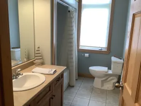 Ocean Front Vacation Home  - Image 4