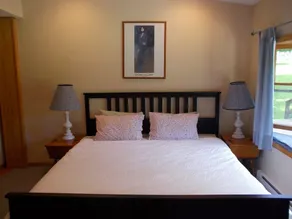 The Hutch Country Inn of Hillsdale - Image 2