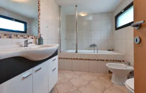 Increíble casa en Bakovcica con sauna - Image 4